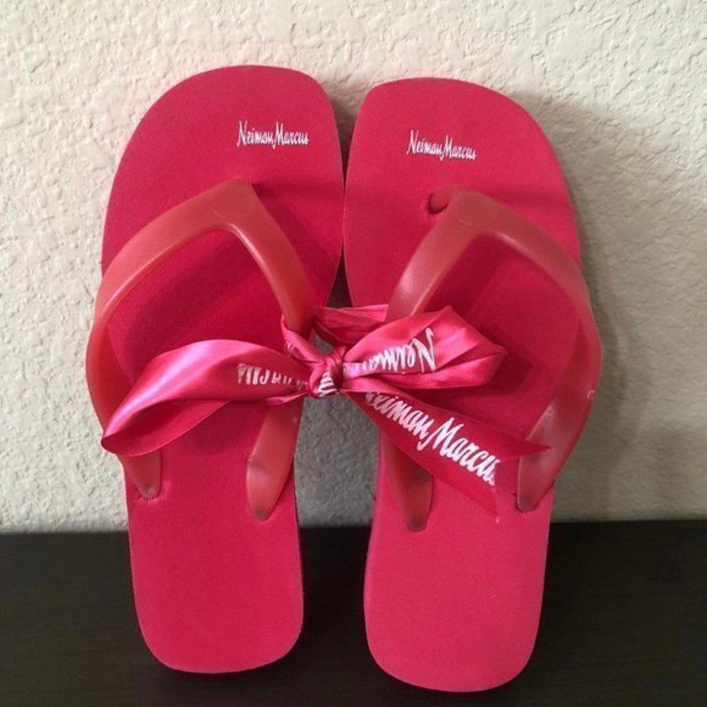 Neiman Marcus Flip Flops Pink Platforms Trendy